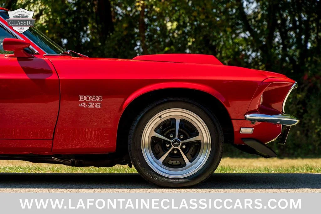 Used 1969 Red Ford  image 31