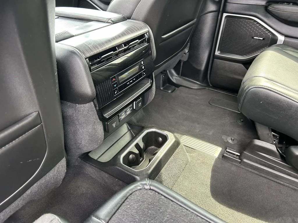 Used 2024 White Jeep Series III image 16