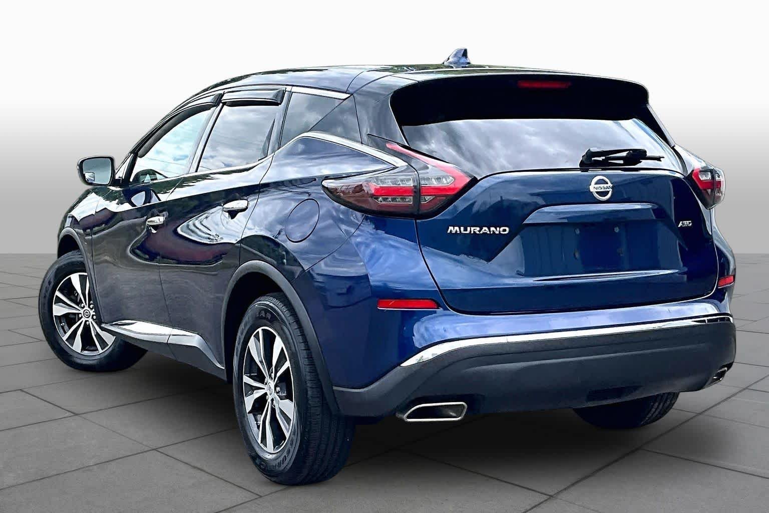 Used 2019 Deep Blue Pearl Nissan S image 11