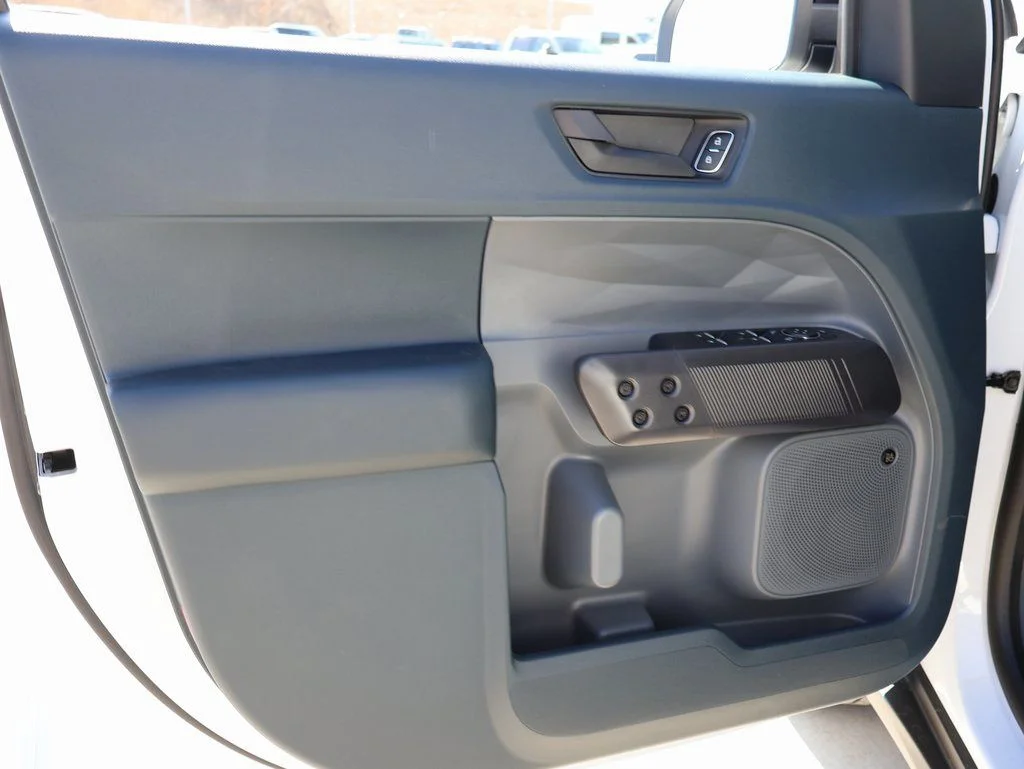New 2026 Oxford White Ford Lariat® image 21