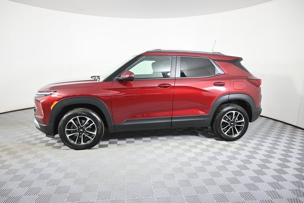 Used 2025 Chevrolet Trailblazer LT with VIN KL79MRSL4SB133436 for sale in Forest Lake, Minnesota