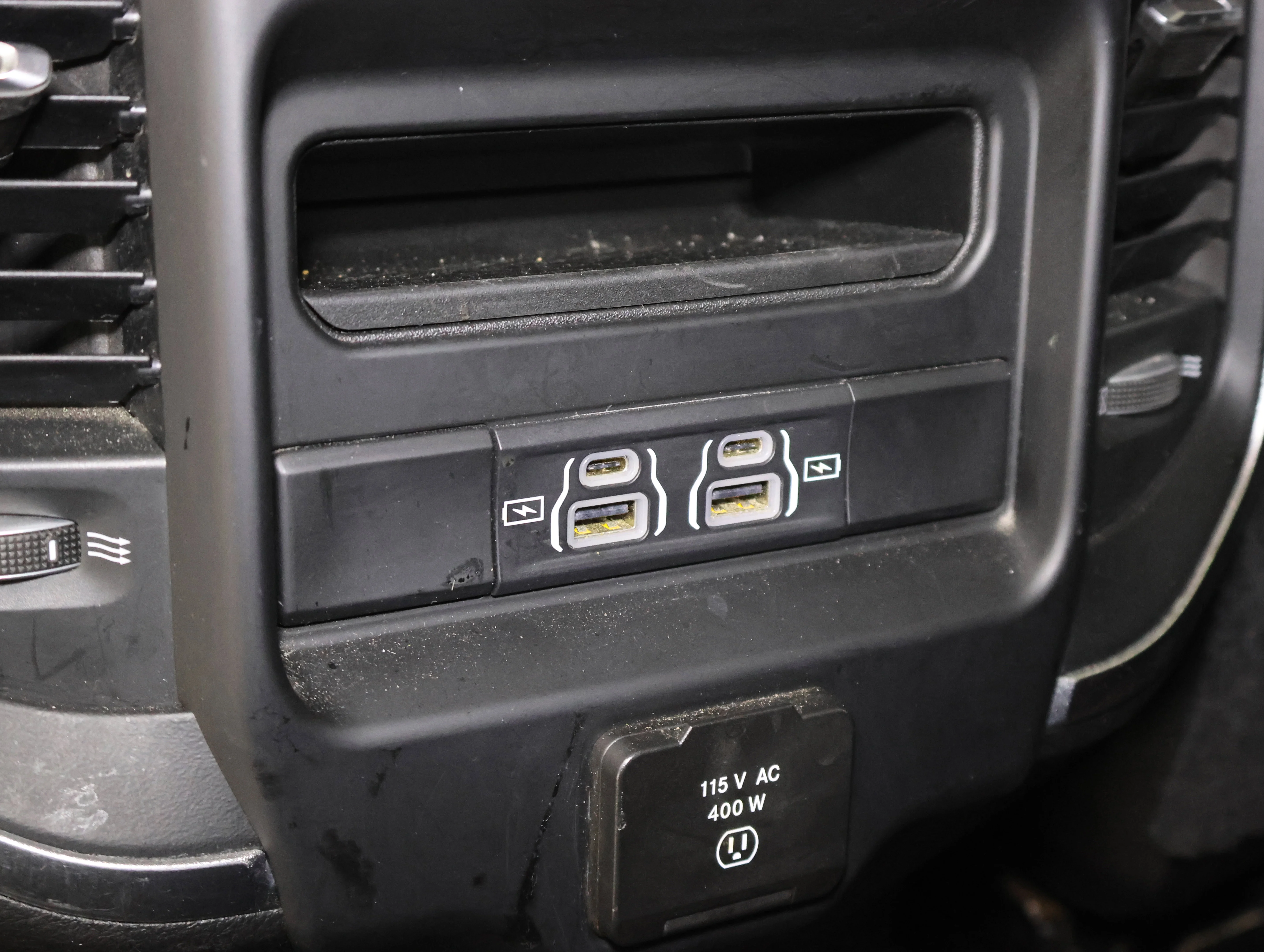 Used 2022 Bright White Clearcoat Ram Laramie image 33