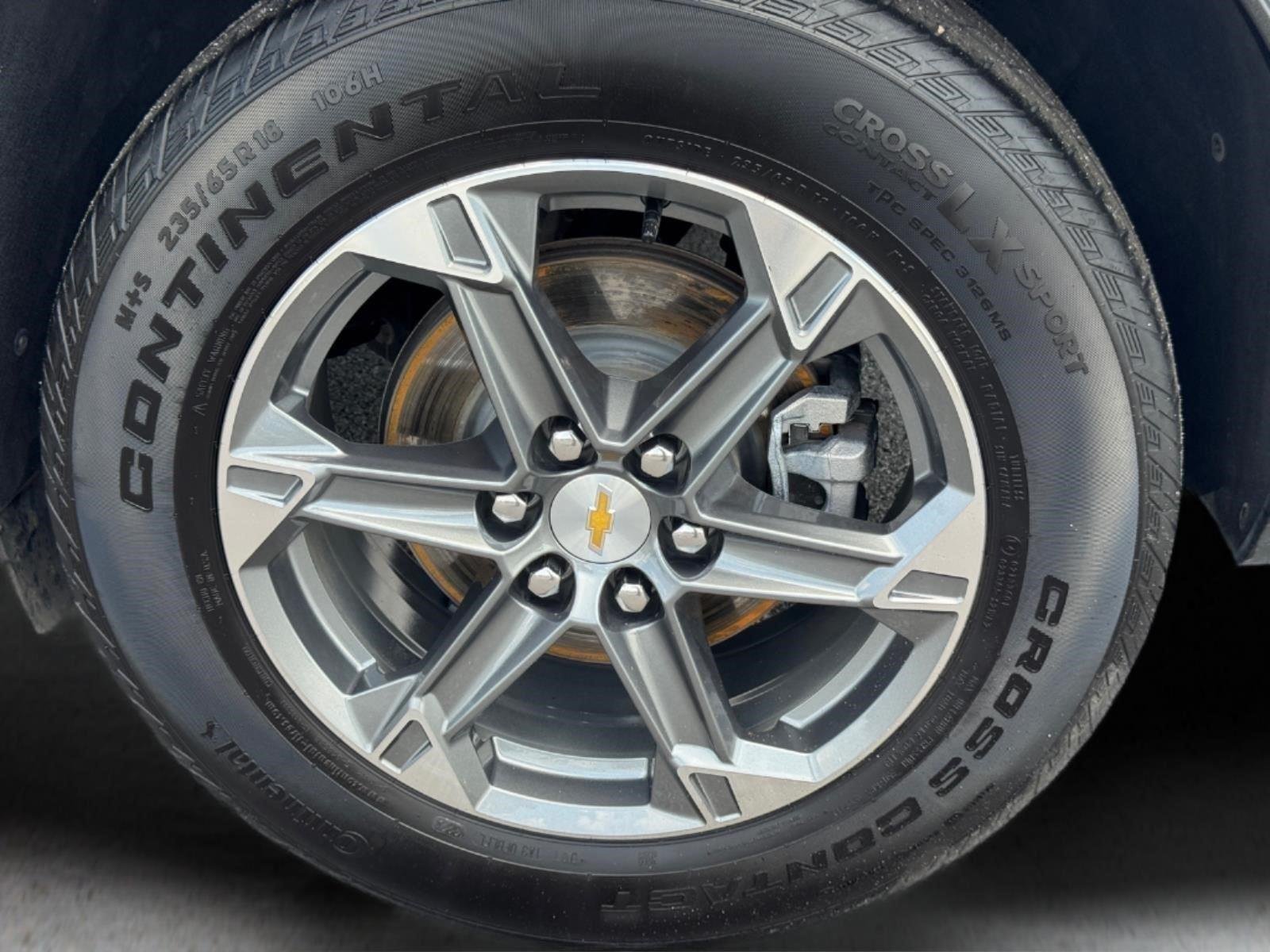 Used 2025 Sterling Gray Metallic Chevrolet LT image 29
