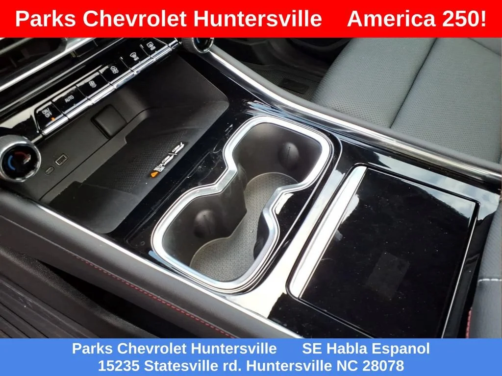 2026 Chevrolet Traverse Z71 - Photo 9