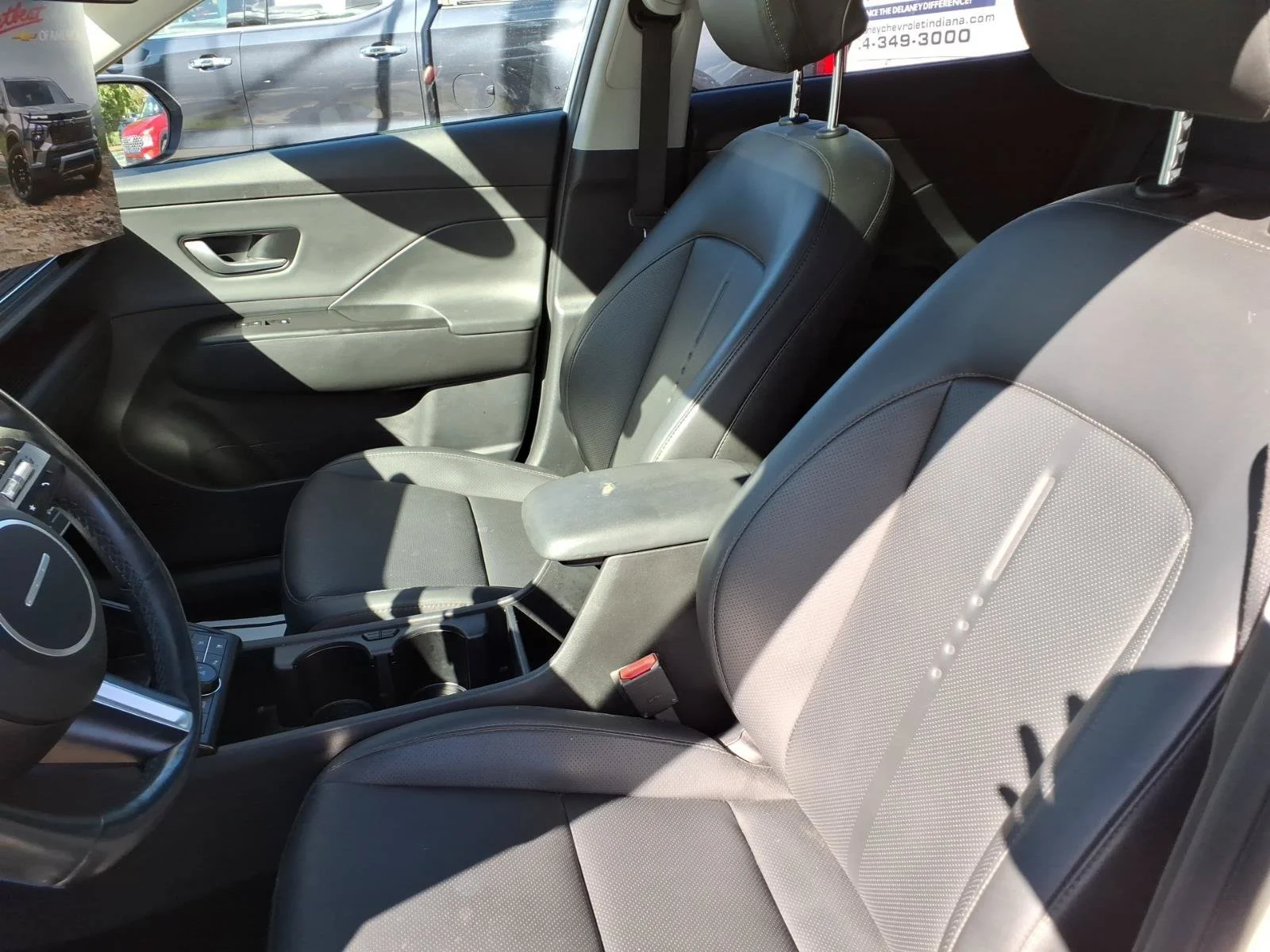 Certified Used 2025 Atlas White Hyundai Limited image 10