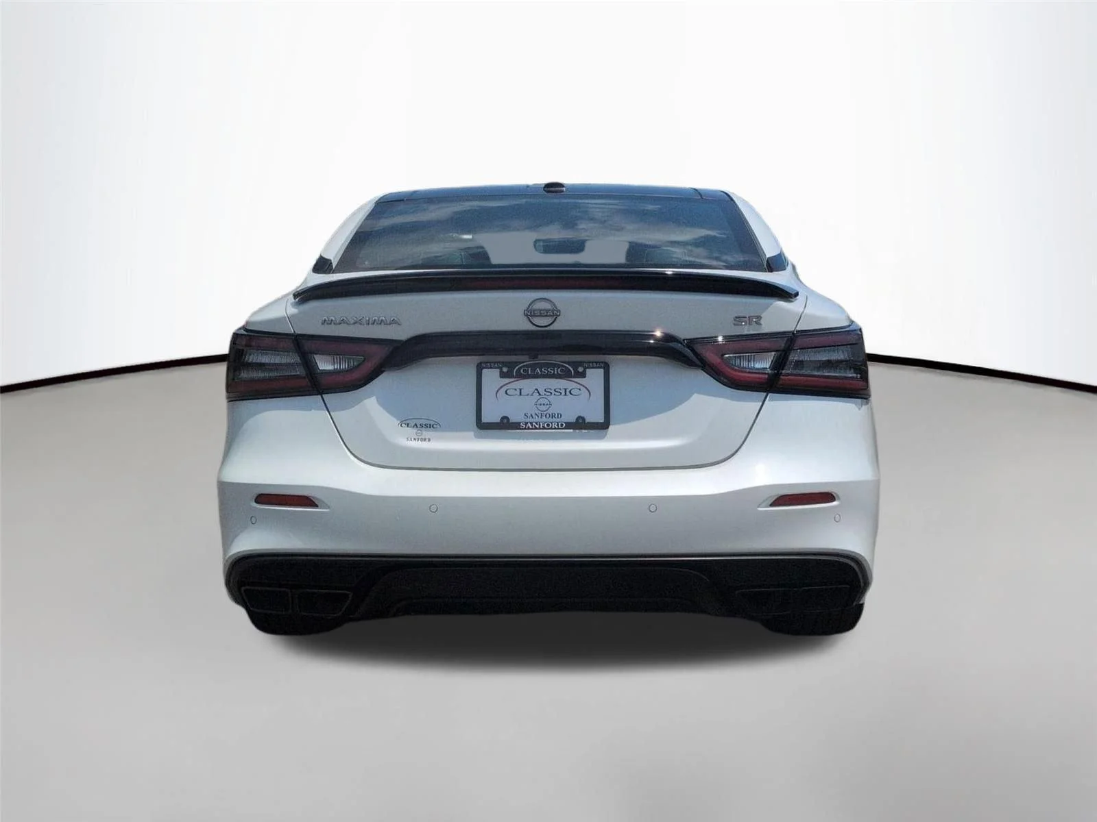 Used 2023  NISSAN SR image 4