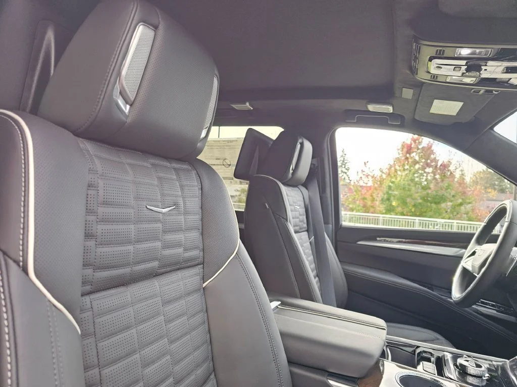 2026 Cadillac Escalade ESV Platinum Sport - Photo 11