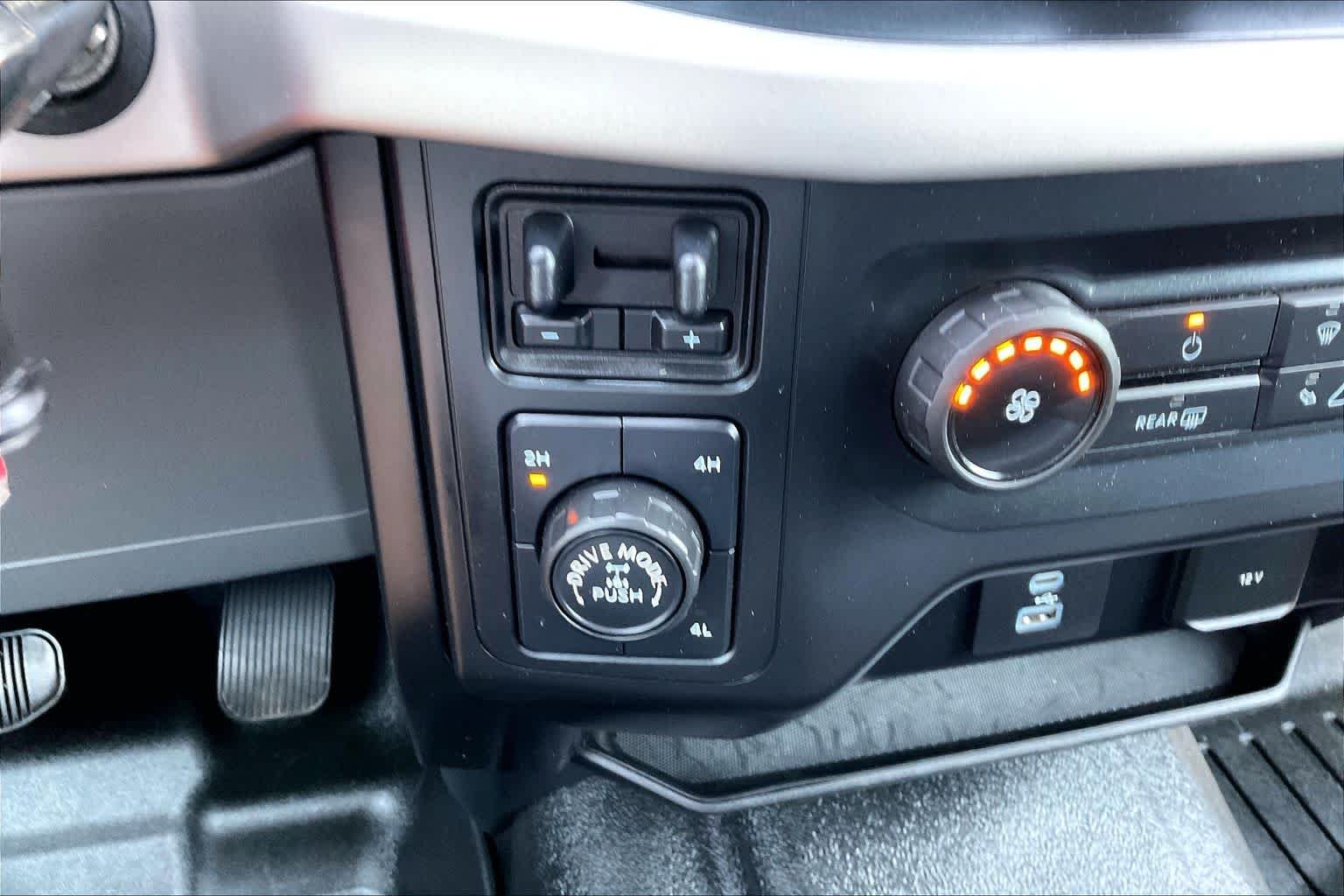 Used 2021 Carbonized Gray Metallic Ford XL image 31