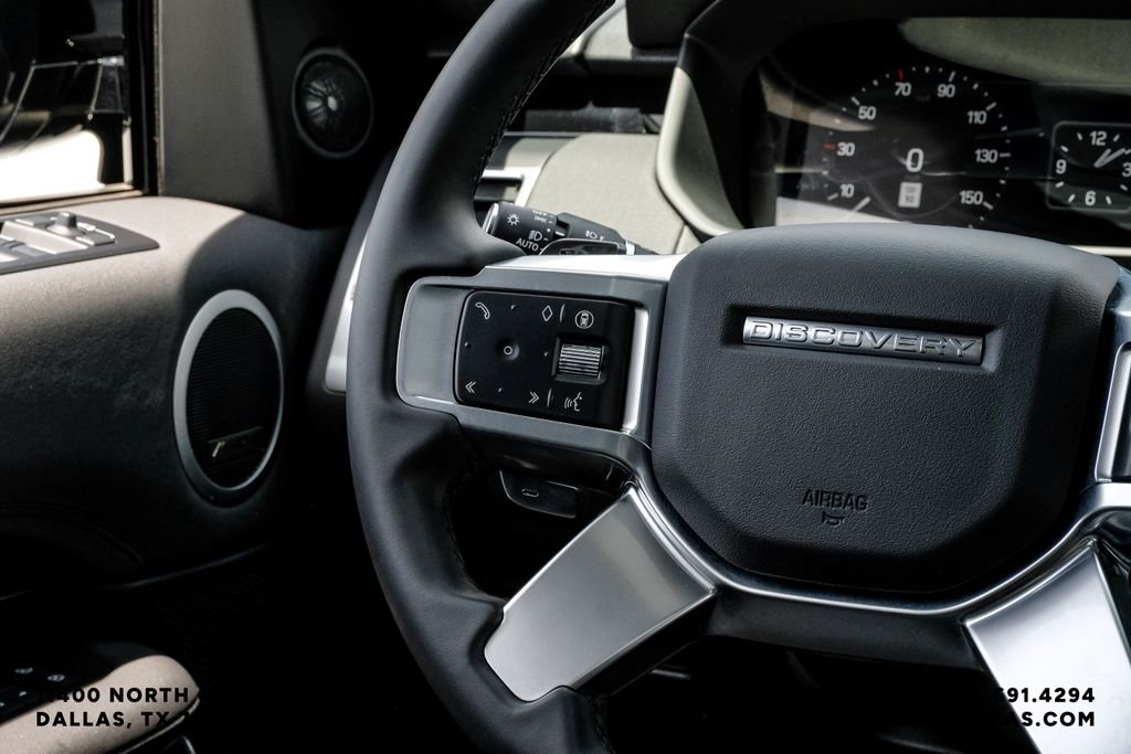 Used 2025 Black Land Rover S image 20
