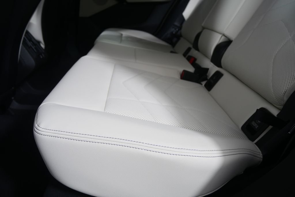 New 2026 Alpine White BMW xDrive28i image 14