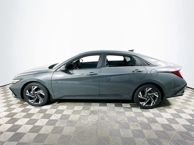 New 2026 Hyundai ELANTRA Limited