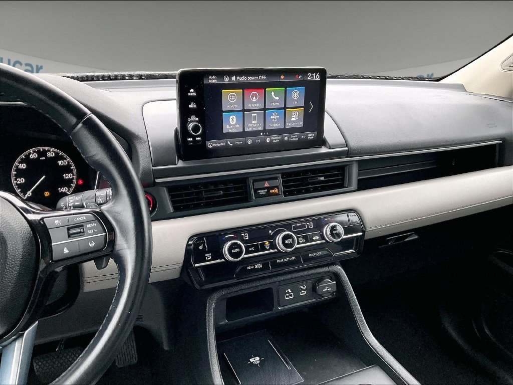 Used 2024 Lunar Silver Metallic Honda Touring image 18