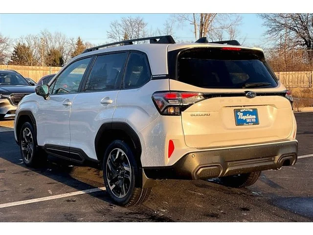 2025 Subaru Forester Limited - Photo 15