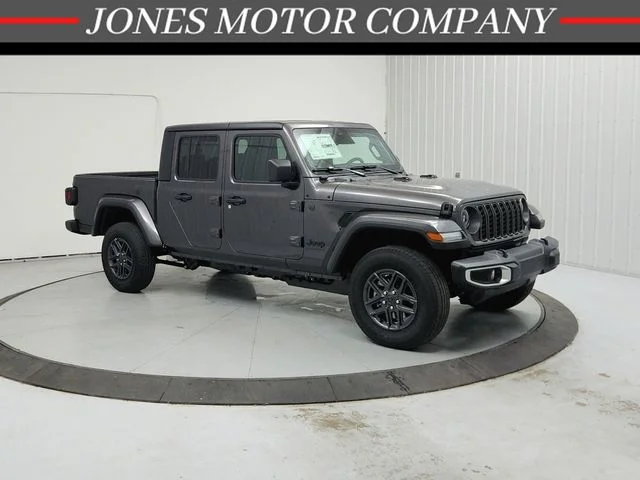 2026 Jeep Gladiator Sport S Auto's photo