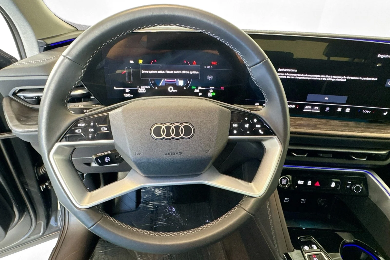 Used 2025 Tambora Gray Audi Premium image 10