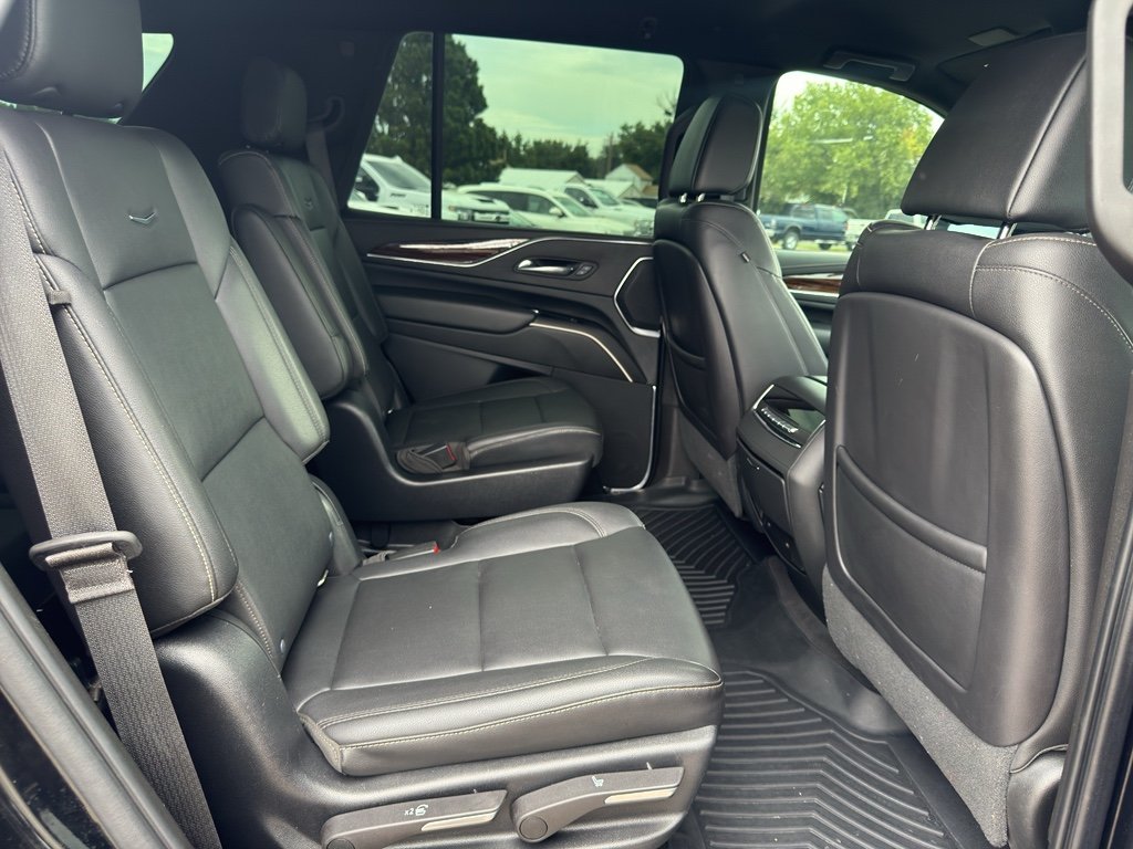 Used 2021 Black Raven Cadillac Luxury image 18