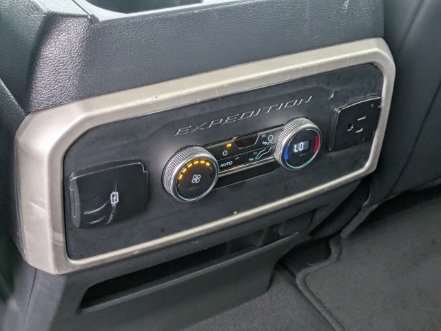 Used 2024 Black Metallic Ford XLT image 22