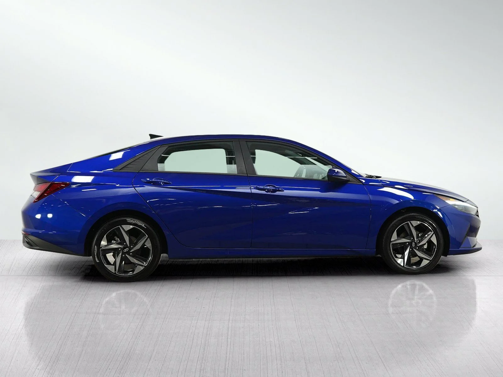 Used 2023 Intense Blue Hyundai SEL image 6