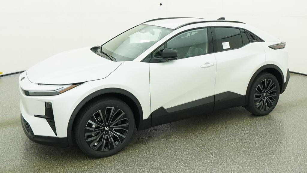 New 2026 Wind Chill Pearl Toyota XSE image 5