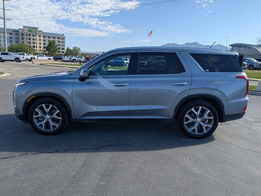 Used 2020  Hyundai SEL image 3