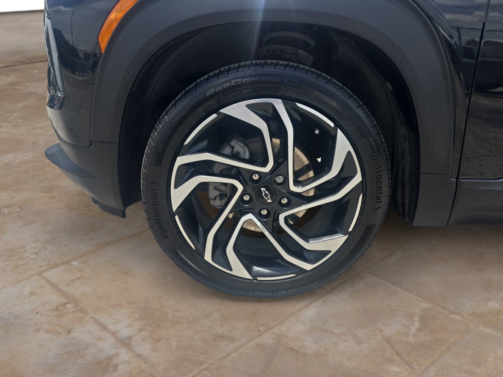Used 2025 Mosaic Black Metallic Chevrolet RS image 28
