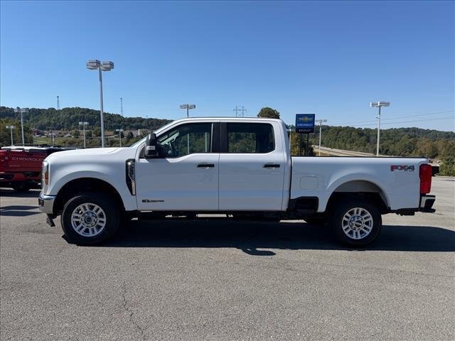 Used 2024 Oxford White Ford XL image 2