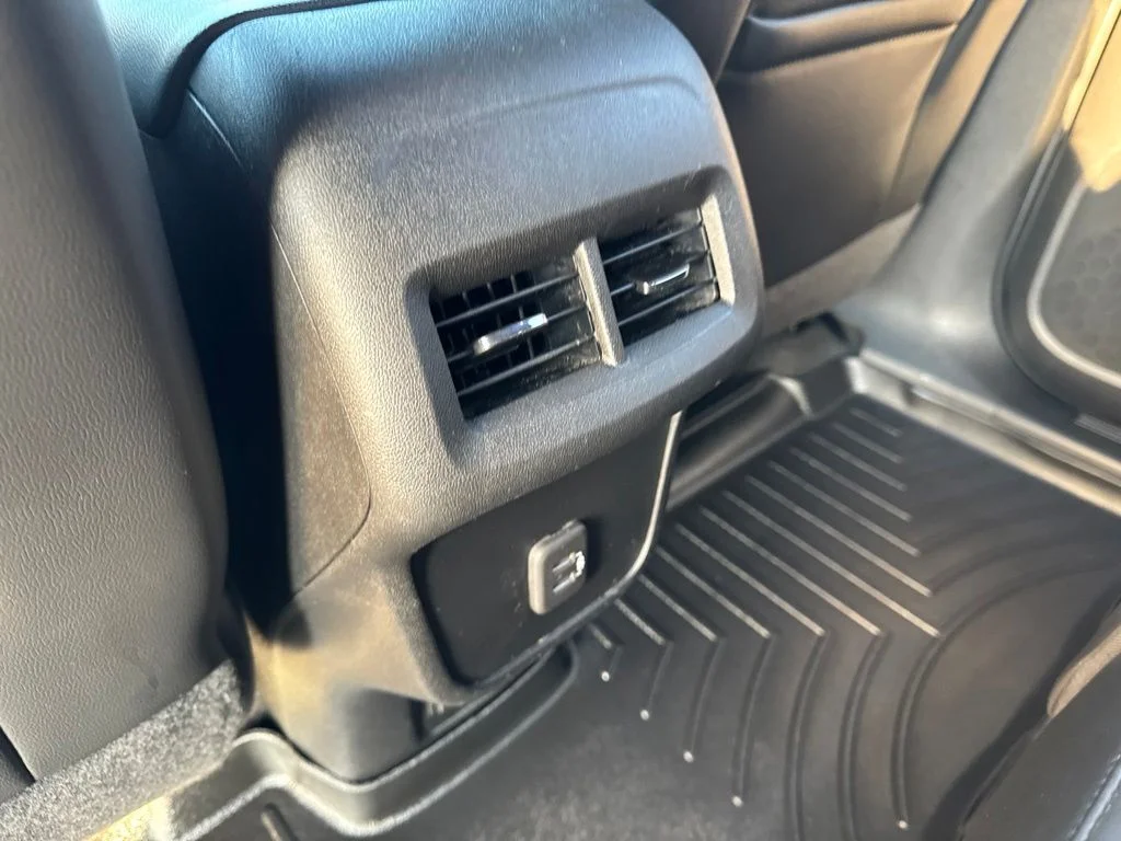 Used 2020 Summit White Chevrolet Premier image 32