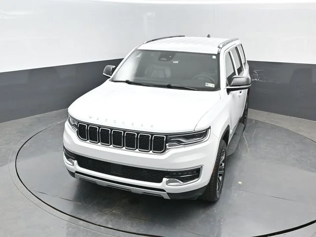 Certified Used 2024 Bright White Clearcoat Jeep Series II image 17