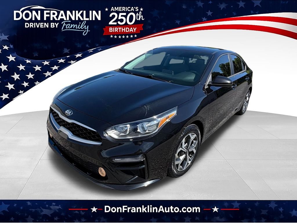 Used 2021 Black Kia LXS image 1