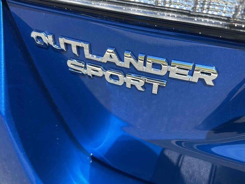 2026 Mitsubishi Outlander Sport LE - Photo 7