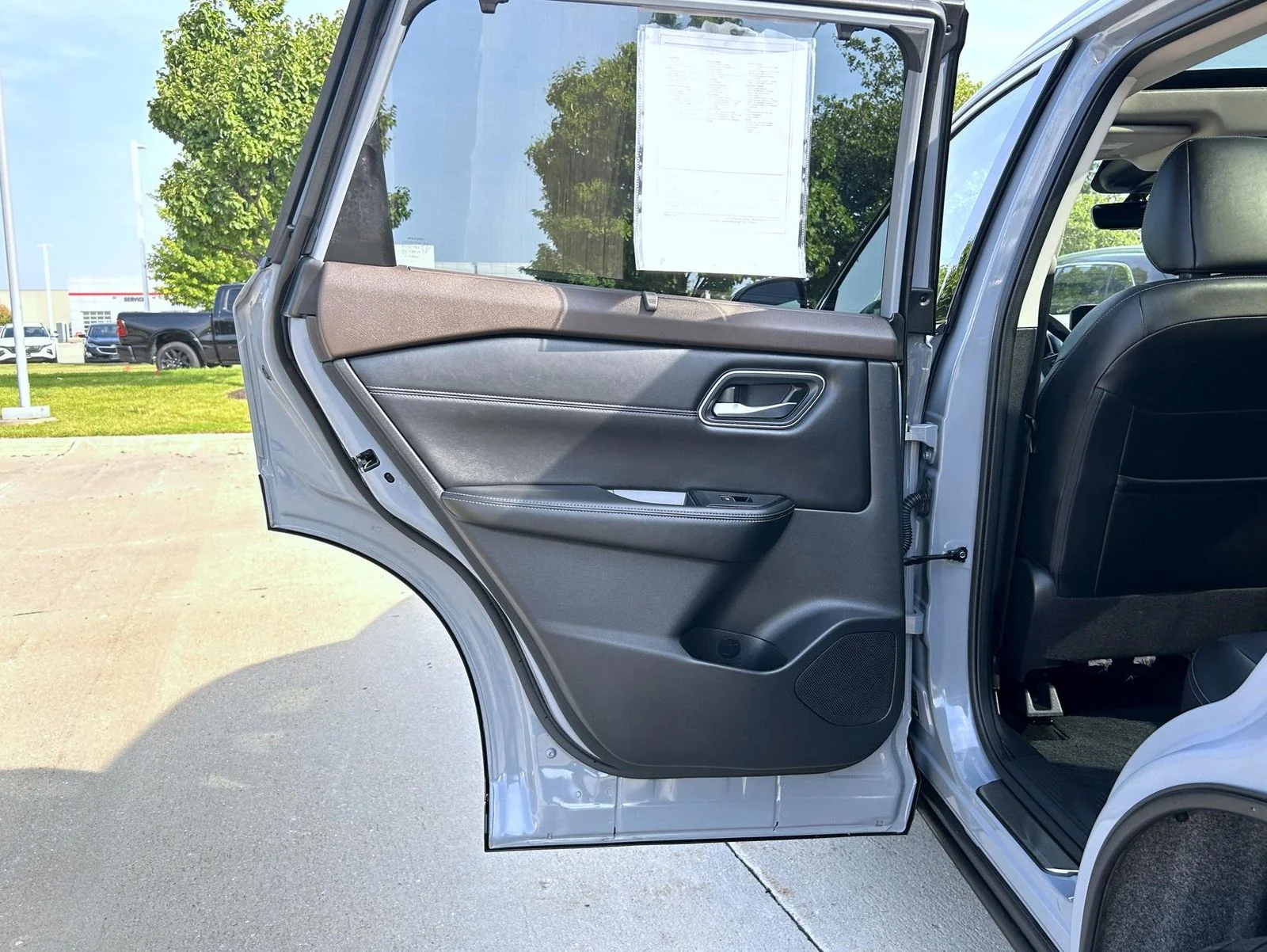 Used 2023 Gray Nissan Platinum image 20