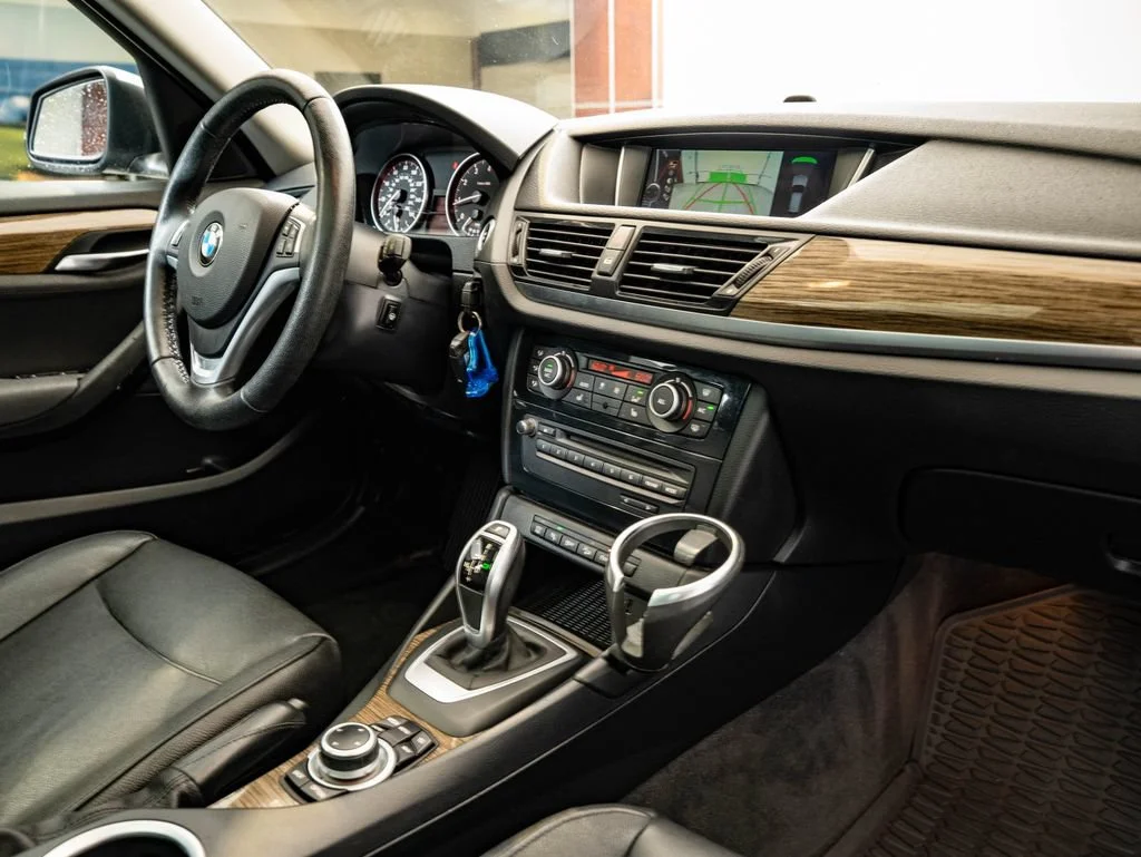 Used 2015 Glacier Silver Metallic BMW xDrive28i image 47