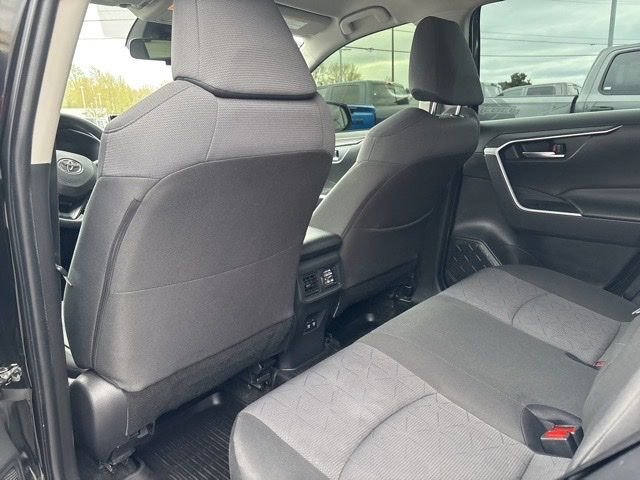 Used 2020 Midnight Black Metallic Toyota XLE image 16