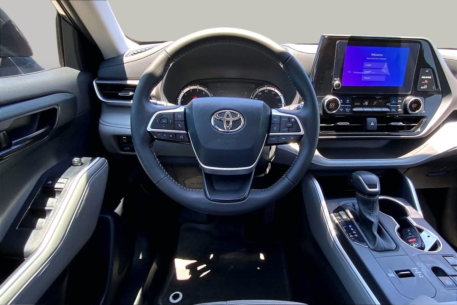 Used 2024 Magnetic Gray Metallic Toyota LE image 6