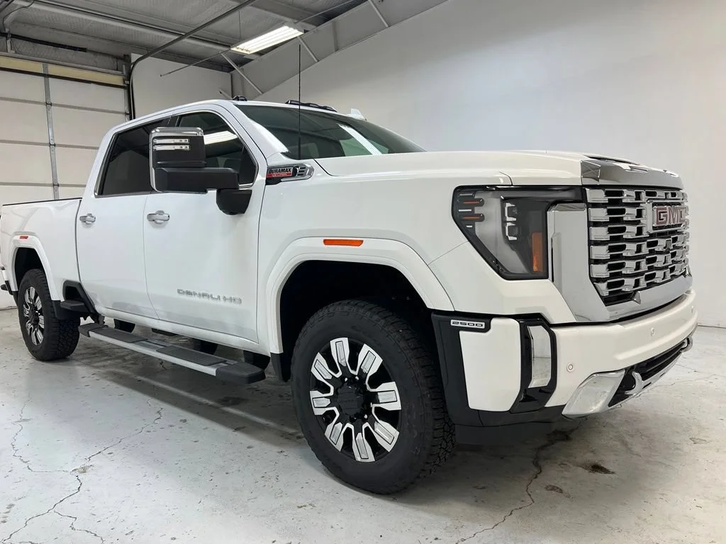 New 2026 Summit White GMC Denali image 7
