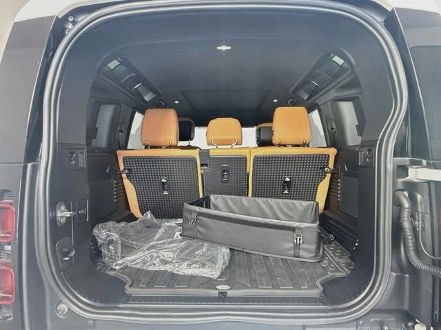 Certified Used 2024 White Land Rover S image 28