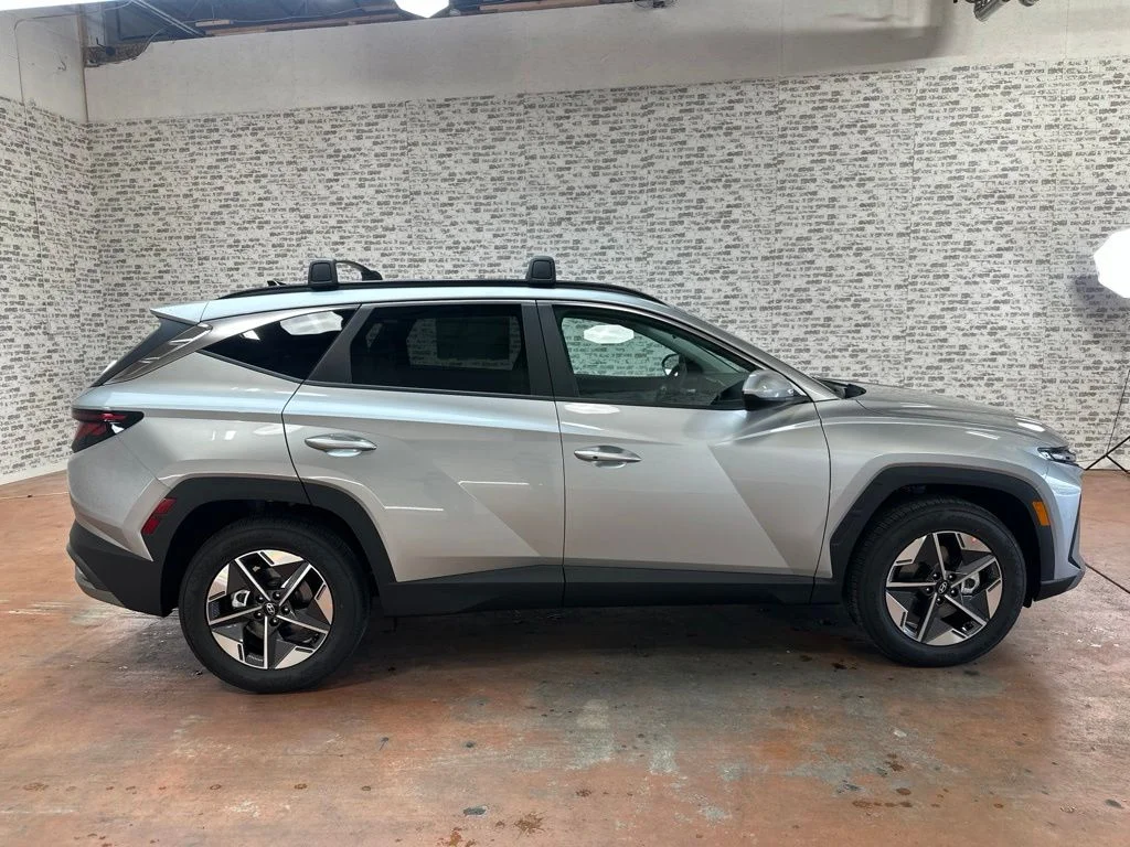 New 2026 Shimmering Silver Hyundai SEL Plus image 8