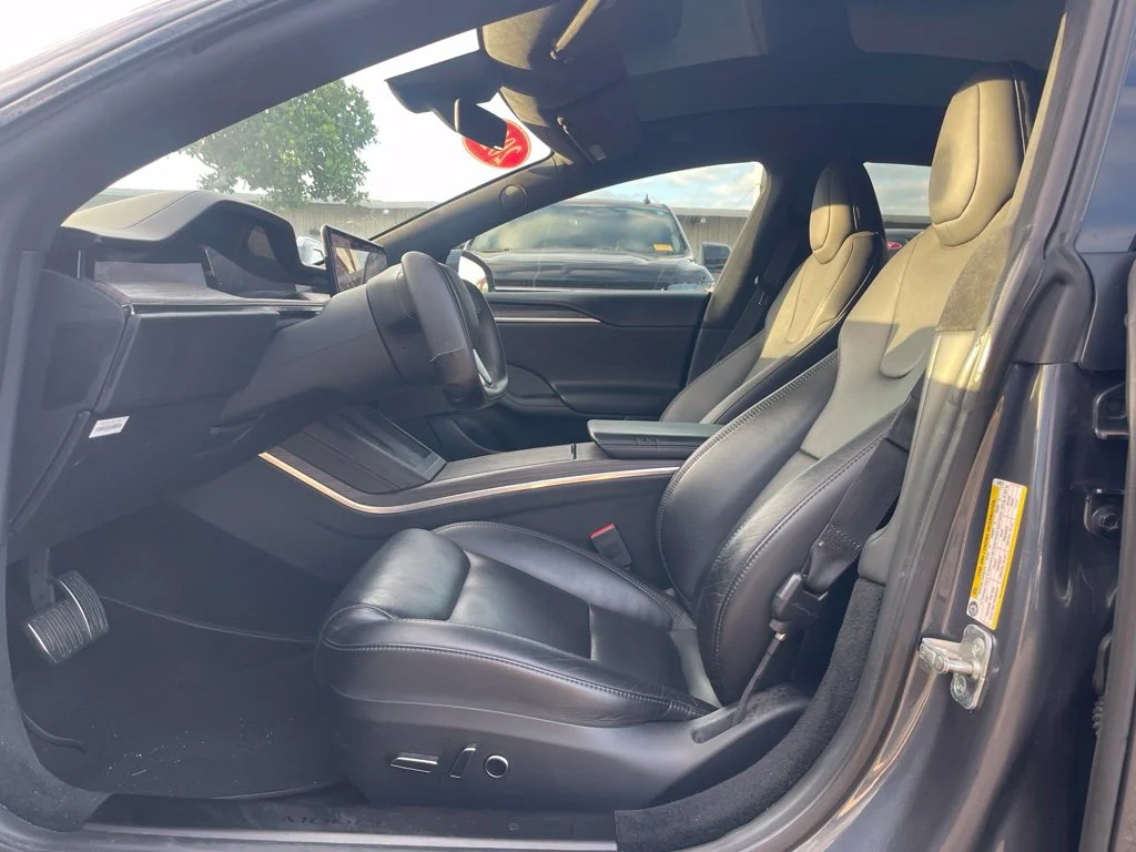 Used 2021  Tesla Long Range image 5