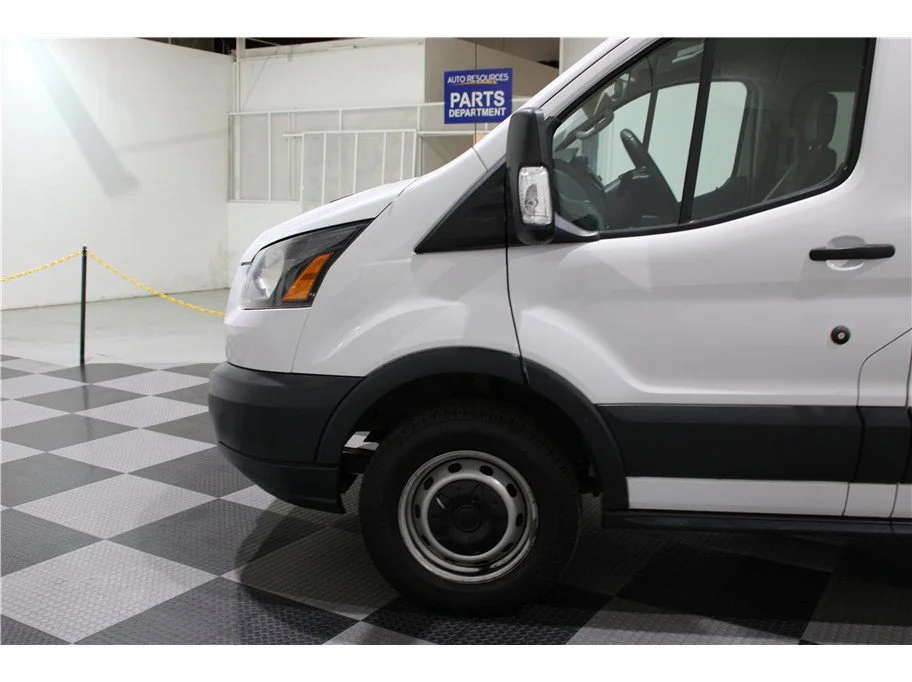 Used 2016 White Ford XL w/Low Roof w/60/40 Side Door Van 3D image 9