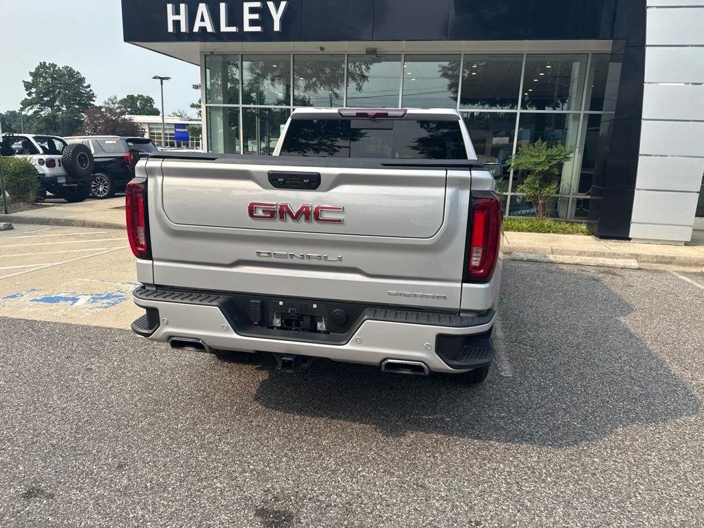 Used 2022 Silver GMC Denali image 7