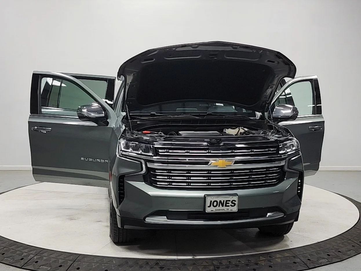 Used 2023 Silver Sage Metallic Chevrolet Premier image 10