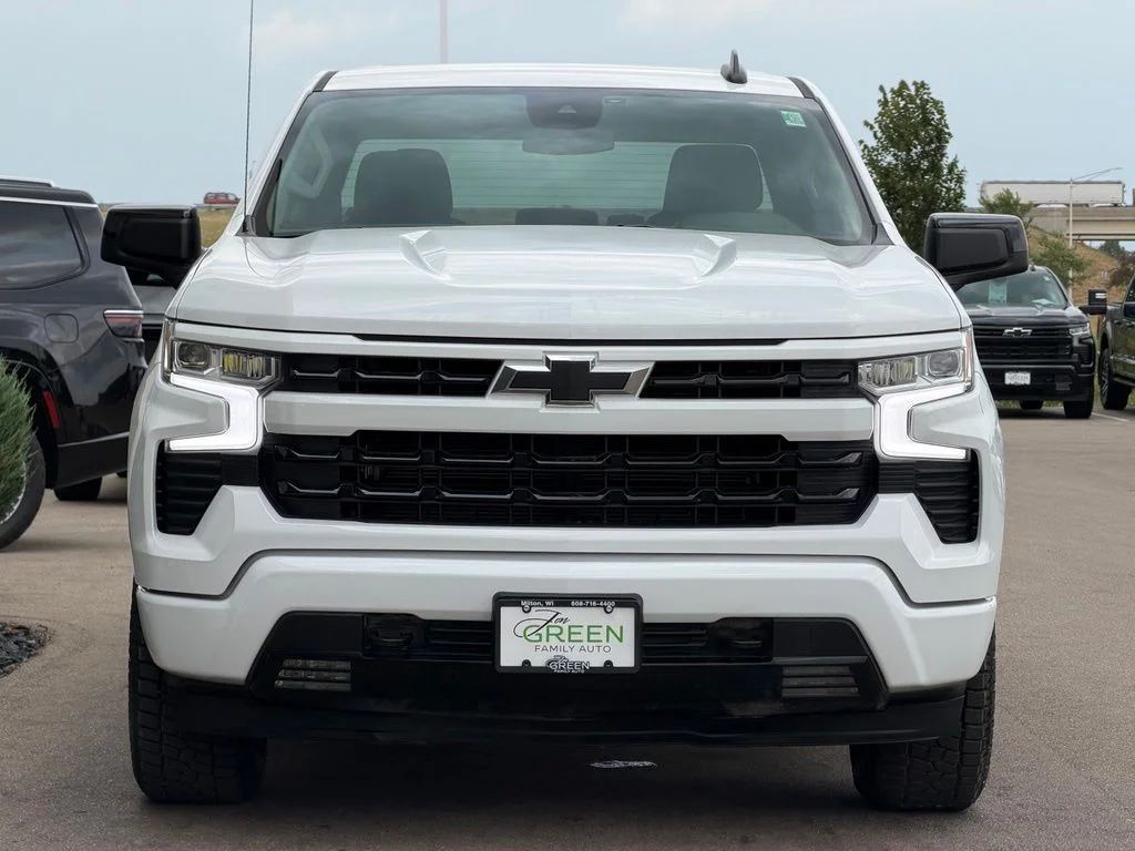 Used 2024 White Chevrolet RST image 6