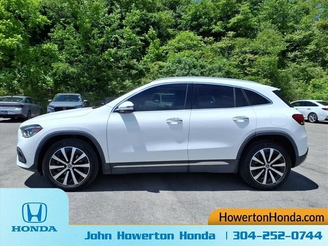 Used 2022 White Mercedes-Benz GLA 250 image 9