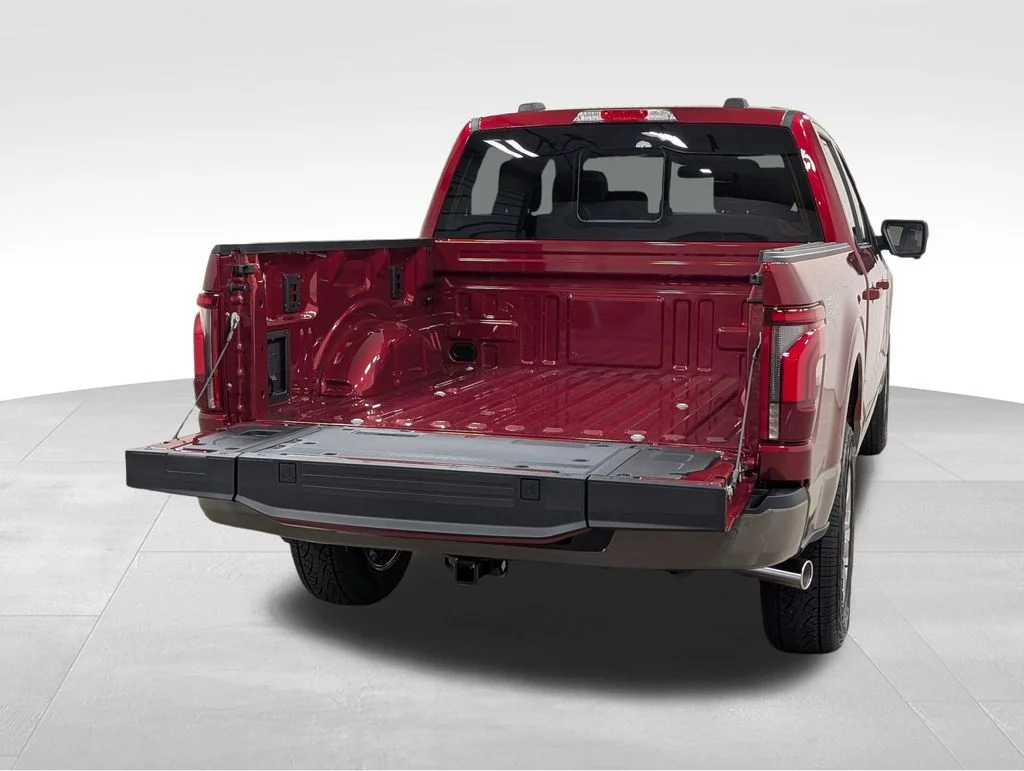 New 2026 Ruby Red Metallic Tinted Clearcoat Ford King Ranch® image 27