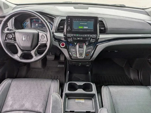 Used 2023 Gray Honda Elite image 14