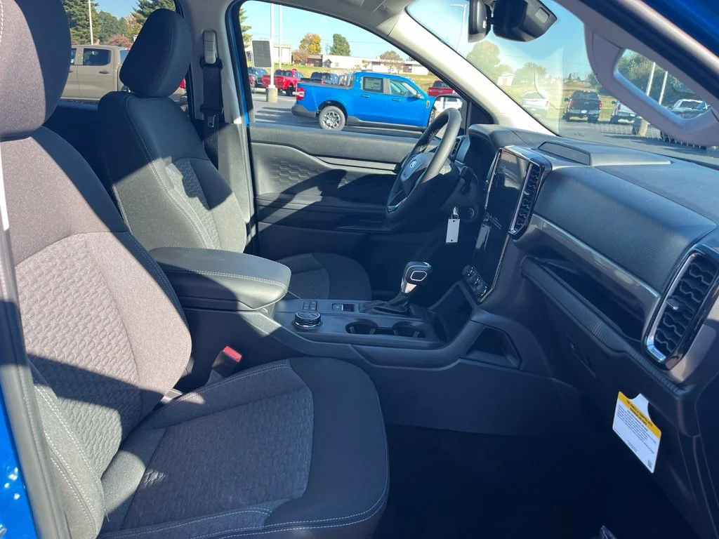 New 2026 Velocity Blue Metallic Ford XLT image 10