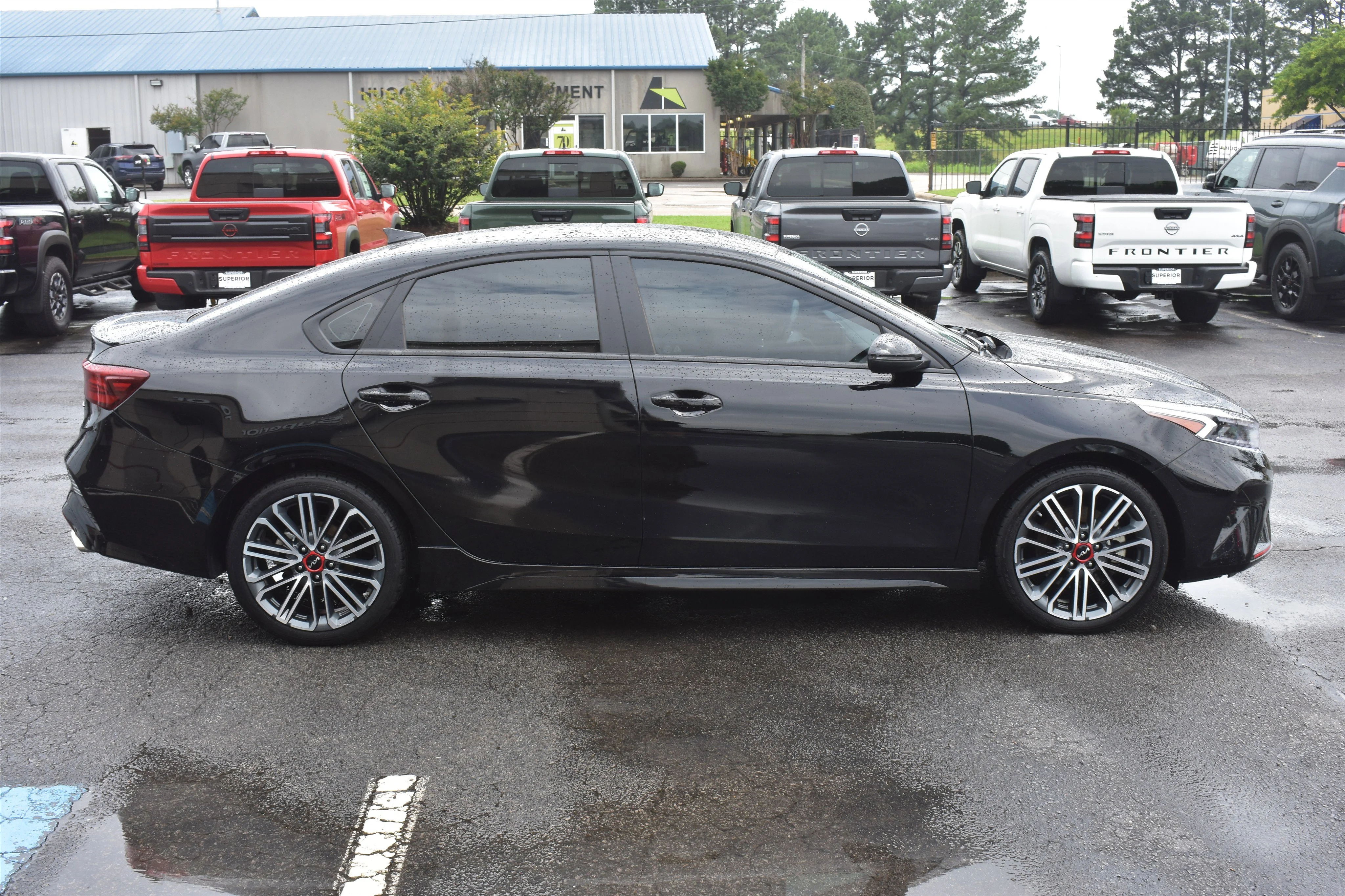 Used 2024 Aurora Black Kia GT image 4