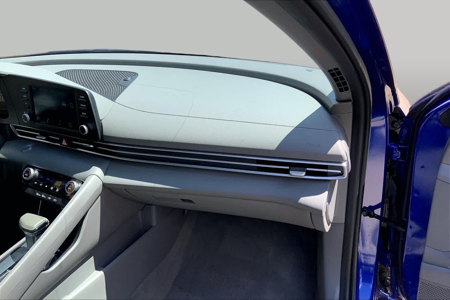 Used 2026 Intense Blue Hyundai SEL Sport image 18