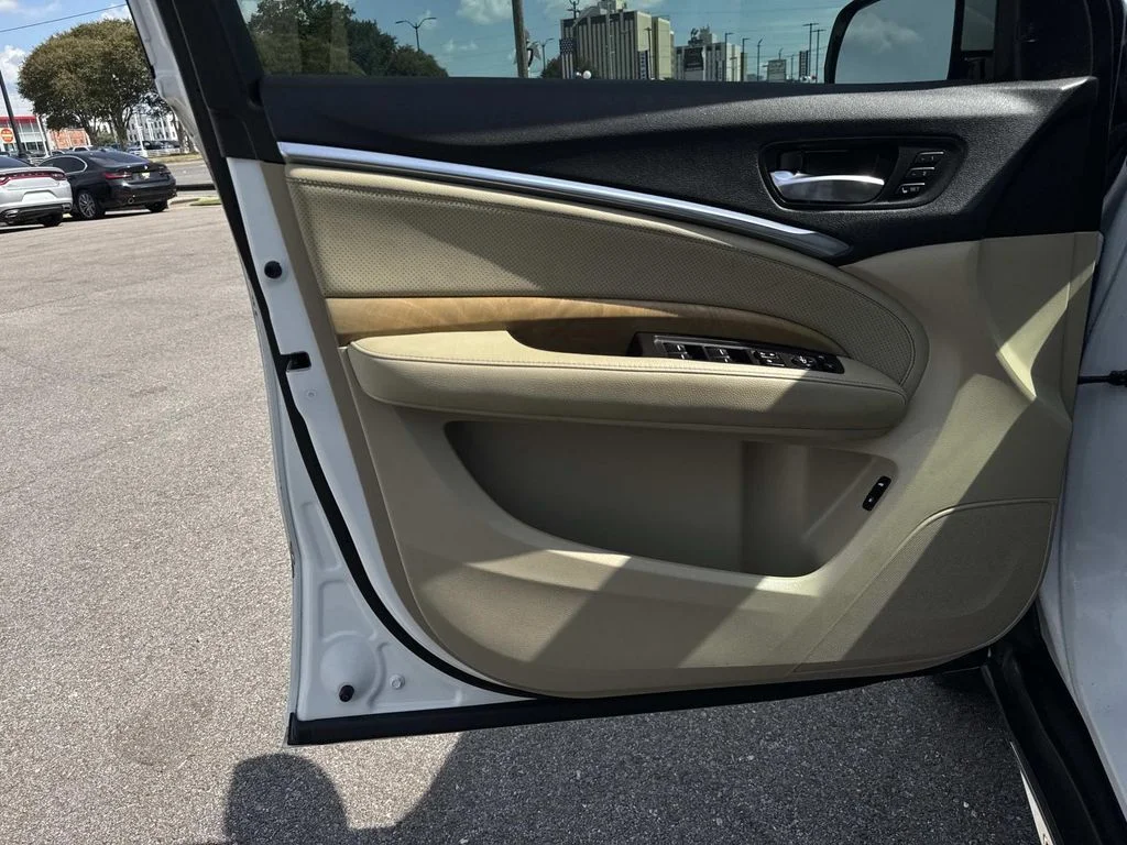 Certified Used 2020 White Acura Technology image 18