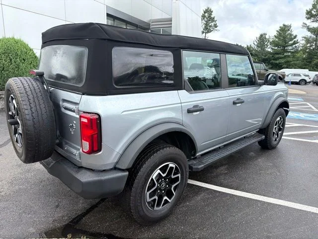 Used 2023 Silver Ford Base image 7